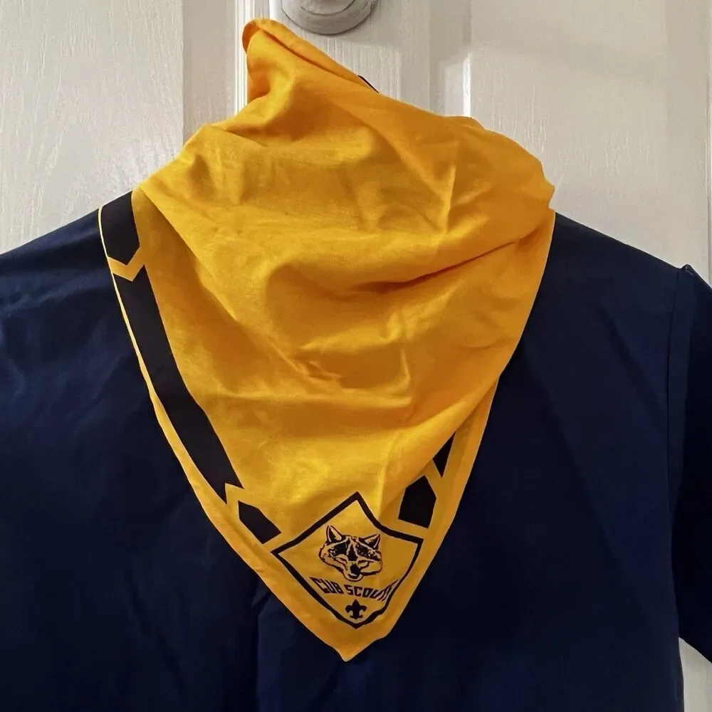 Boy Scouts of America Button Up Blue Uniform Top Patches Neckerchief Boys Size L